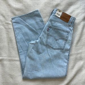 LEVI’S BAGGY DAD WOMEN'S JEANS, size 27x30, light wash